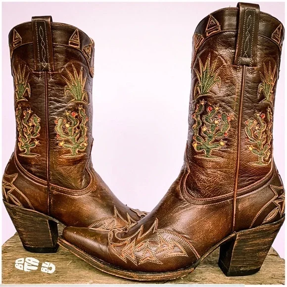 Boot star deals by old gringo